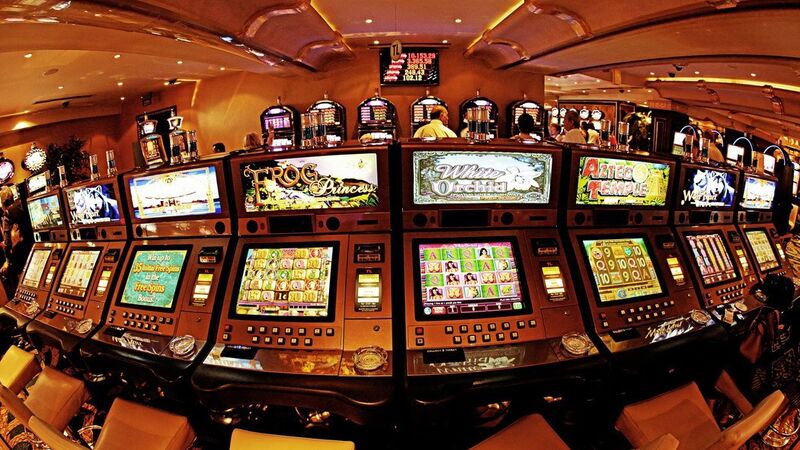 Rocks Hotel & Casino