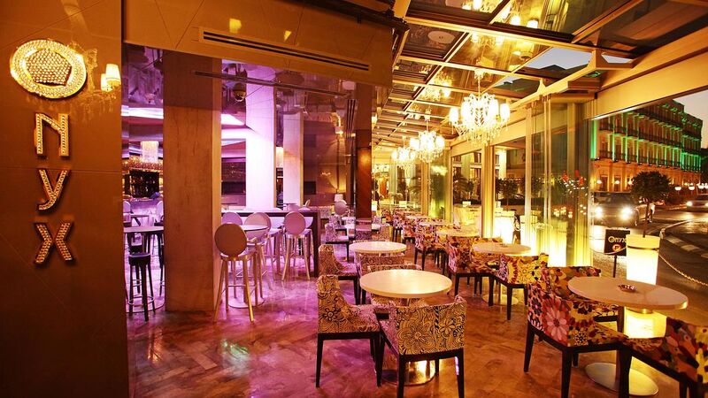 Rocks Hotel & Casino