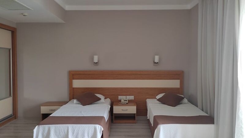 UPTOWN Buyuk Anadolu Girne Hotel