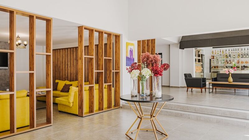 UPTOWN Buyuk Anadolu Girne Hotel